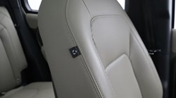 2022 (72) LAND ROVER DEFENDER 3.0 D250 HSE 110 5dr Auto 5943631