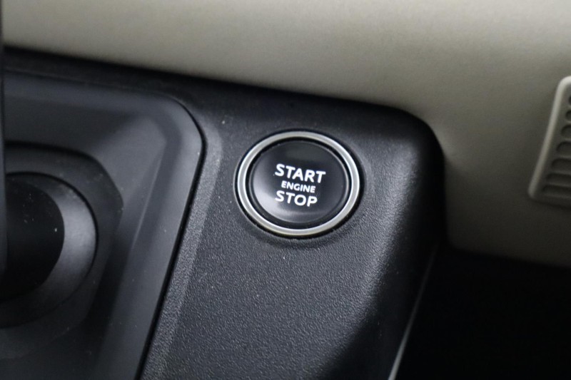 2022 (72) LAND ROVER DEFENDER 3.0 D250 HSE 110 5dr Auto 5943636