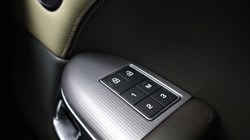2021 (71) LAND ROVER RANGE ROVER SPORT 3.0 D250 HSE 5dr Auto 5945863