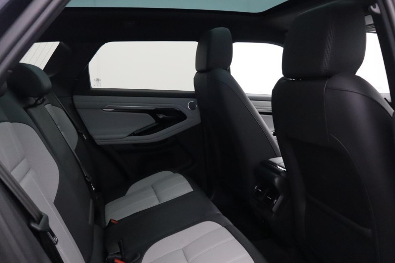 2023 (23) LAND ROVER RANGE ROVER EVOQUE 2.0 D200 Evoque Edition 5dr Auto 5950378