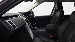 2024 (73) LAND ROVER DISCOVERY 3.0 D300 S 5dr Auto 5964603