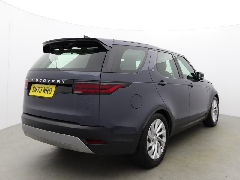 2024 (73) LAND ROVER DISCOVERY 3.0 D300 S 5dr Auto 5964588