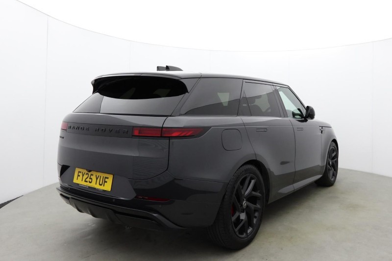2025 (25) LAND ROVER RANGE ROVER SPORT 3.0 D250 Edition 5dr Auto 5937794