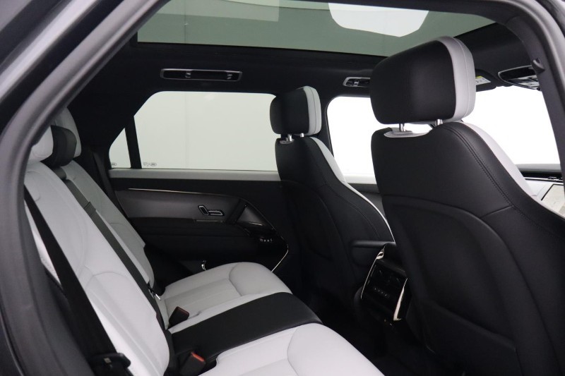 2025 (25) LAND ROVER RANGE ROVER SPORT 3.0 D250 Edition 5dr Auto 5937806