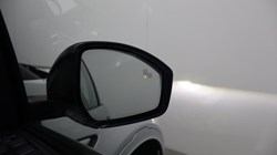 2021 (70) LAND ROVER DISCOVERY SPORT 2.0 D200 R-Dynamic HSE 5dr Auto 5973959