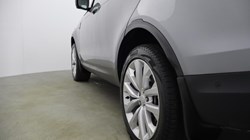 2023 (23) LAND ROVER COMMERCIAL DISCOVERY 3.0 D300 SE Commercial Auto 5965926