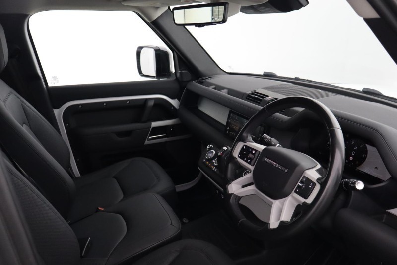 2023 (73) LAND ROVER COMMERCIAL DEFENDER 3.0 D250 Hard Top SE Auto [3 Seat] 5964494