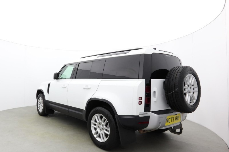 2023 (73) LAND ROVER COMMERCIAL DEFENDER 3.0 D250 Hard Top SE Auto [3 Seat] 5964462