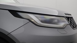 2023 (23) LAND ROVER DISCOVERY 3.0 D300 R-Dynamic HSE 5dr Auto 5962213