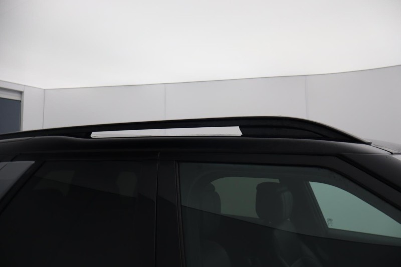 2023 (23) LAND ROVER DISCOVERY 3.0 D300 R-Dynamic HSE 5dr Auto 5962216