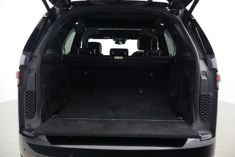 2023 (23) LAND ROVER DISCOVERY 3.0 D300 R-Dynamic HSE 5dr Auto 5962191