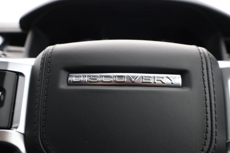 2023 (23) LAND ROVER DISCOVERY 3.0 D300 R-Dynamic HSE 5dr Auto 5962257