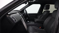 2023 (72) LAND ROVER DISCOVERY 3.0 D300 Metropolitan Edition 5dr Auto 5991181