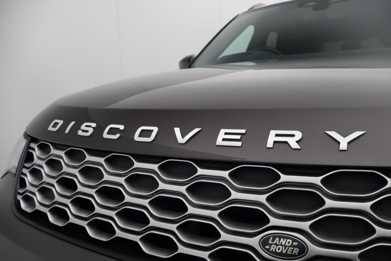 2023 (72) LAND ROVER DISCOVERY 3.0 D300 Metropolitan Edition 5dr Auto 5991194