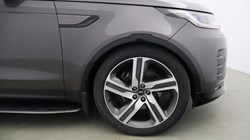 2023 (72) LAND ROVER DISCOVERY 3.0 D300 Metropolitan Edition 5dr Auto 5991191