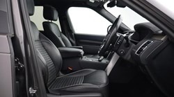 2023 (72) LAND ROVER DISCOVERY 3.0 D300 Metropolitan Edition 5dr Auto 5991203
