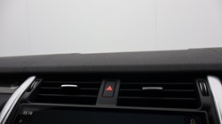 2023 (72) LAND ROVER DISCOVERY 3.0 D300 Metropolitan Edition 5dr Auto 5991223