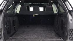 2023 (72) LAND ROVER DISCOVERY 3.0 D300 Metropolitan Edition 5dr Auto 5991176