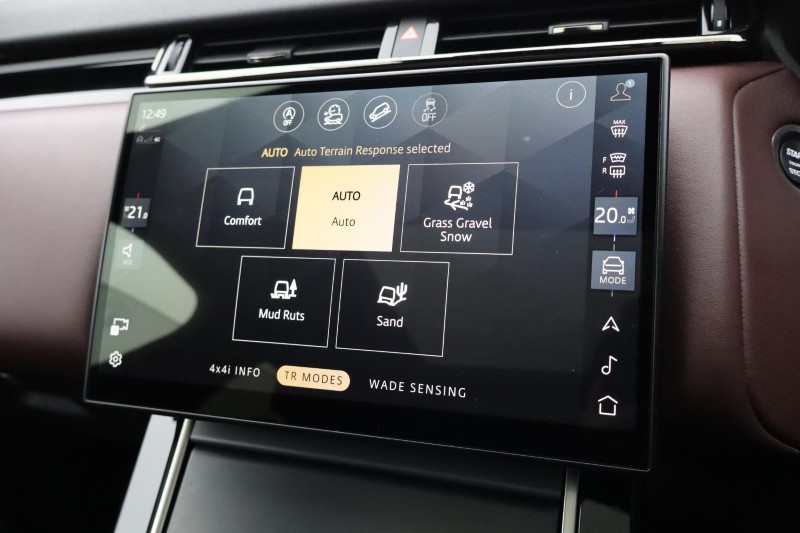 2023 (73) LAND ROVER RANGE ROVER VELAR 2.0 P400e Dynamic HSE 5dr Auto 5969773