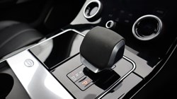 2022 (72) LAND ROVER RANGE ROVER VELAR 2.0 P250 R-Dynamic HSE 5dr Auto 5972530