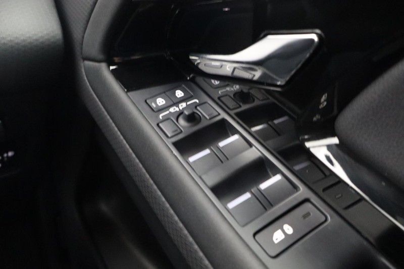 2022 (72) LAND ROVER RANGE ROVER EVOQUE 1.5 P300e R-Dynamic S 5dr Auto 5973735