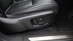 2022 (72) LAND ROVER RANGE ROVER EVOQUE 1.5 P300e R-Dynamic S 5dr Auto 5973717