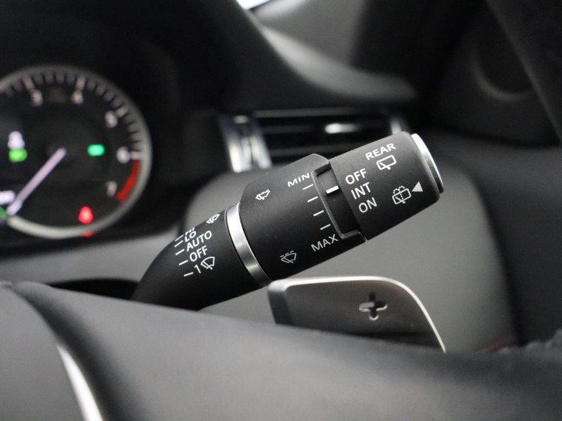2023 (23) LAND ROVER DISCOVERY SPORT 1.5 P300e R-Dynamic SE 5dr Auto [5 Seat] 5979033