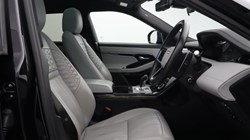 2022 (22) LAND ROVER RANGE ROVER EVOQUE 1.5 P300e Autobiography 5dr Auto 5976688