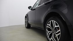 2022 (22) LAND ROVER RANGE ROVER EVOQUE 1.5 P300e Autobiography 5dr Auto 5976654