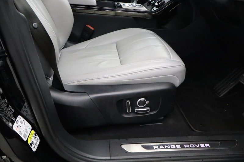 2022 (22) LAND ROVER RANGE ROVER EVOQUE 1.5 P300e Autobiography 5dr Auto 5976690