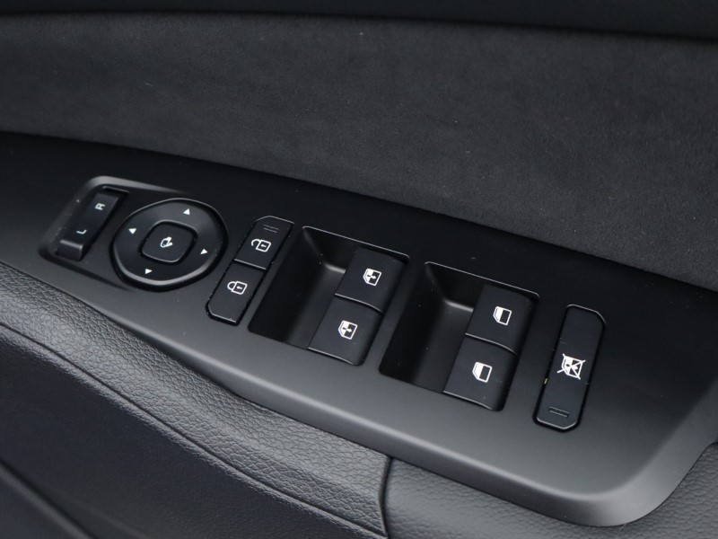 2025 (75) KIA SPORTAGE 1.6T GDi GT-Line 5dr DCT 4682659