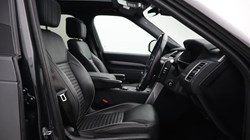 2023 (23) LAND ROVER DISCOVERY 3.0 D300 R-Dynamic HSE 5dr Auto 5977777
