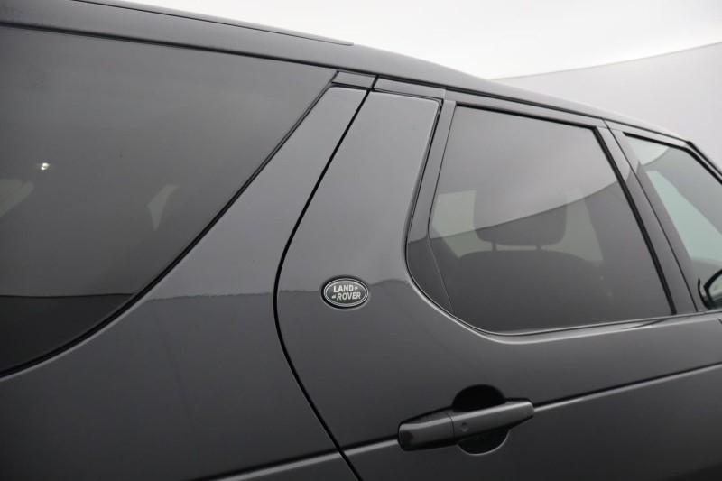 2023 (23) LAND ROVER DISCOVERY 3.0 D300 R-Dynamic HSE 5dr Auto 5977758