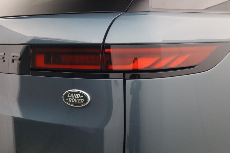 2023 (23) LAND ROVER RANGE ROVER SPORT 3.0 D300 Dynamic SE 5dr Auto 5982828
