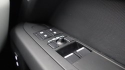 2024 (74) LAND ROVER DEFENDER 3.0 D250 X-Dynamic SE 90 3dr Auto 5977147