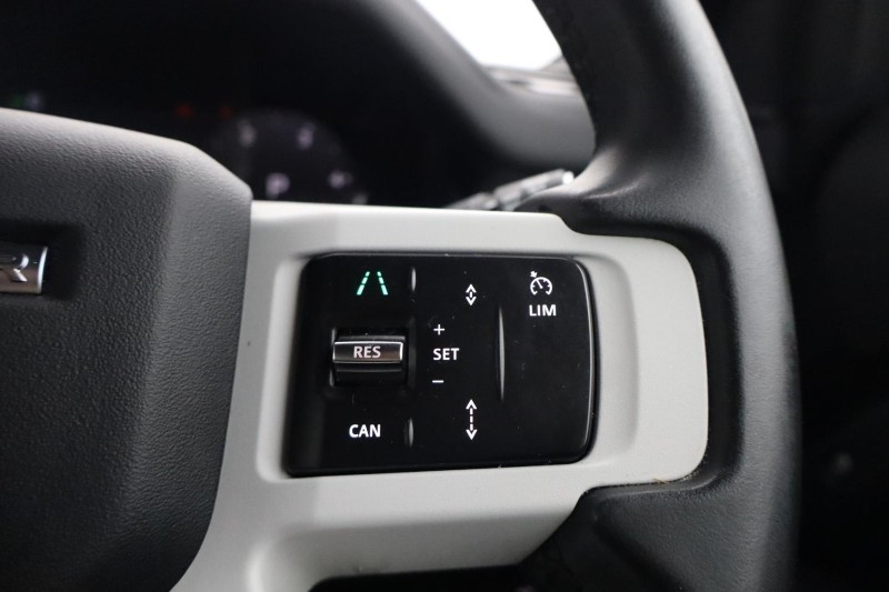 2024 (74) LAND ROVER DEFENDER 3.0 D250 X-Dynamic SE 90 3dr Auto 5977130