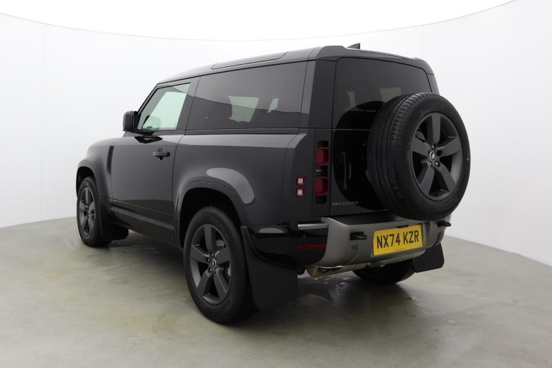 2024 (74) LAND ROVER DEFENDER 3.0 D250 X-Dynamic SE 90 3dr Auto 5977084