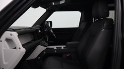 2024 (74) LAND ROVER DEFENDER 3.0 D250 X-Dynamic SE 90 3dr Auto 5977094