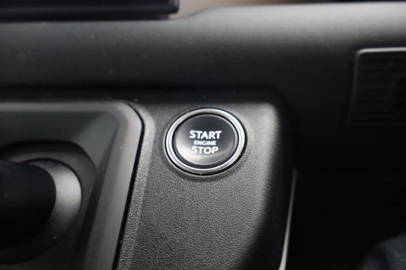 2024 (74) LAND ROVER DEFENDER 3.0 D250 X-Dynamic SE 90 3dr Auto 5977122
