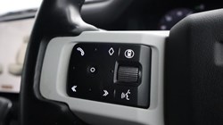 2024 (74) LAND ROVER DEFENDER 3.0 D250 X-Dynamic SE 90 3dr Auto 5977131