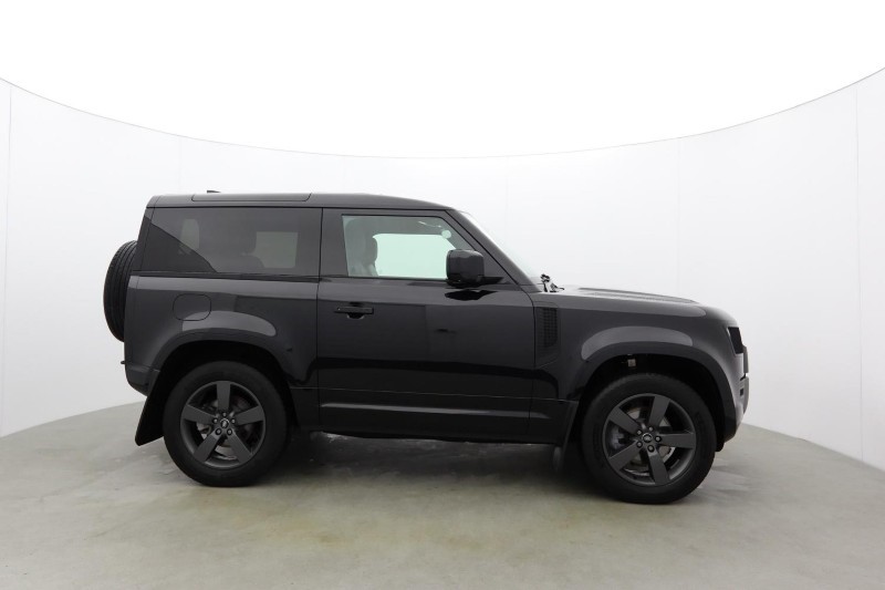 2024 (74) LAND ROVER DEFENDER 3.0 D250 X-Dynamic SE 90 3dr Auto 5977081