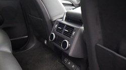 2024 (24) LAND ROVER DISCOVERY 3.0 D300 Dynamic HSE 5dr Auto 5980741