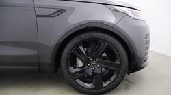 2024 (24) LAND ROVER DISCOVERY 3.0 D300 Dynamic HSE 5dr Auto 5980784