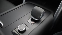 2024 (24) LAND ROVER DISCOVERY 3.0 D300 Dynamic HSE 5dr Auto 5980762