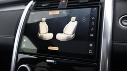 2024 (24) LAND ROVER DISCOVERY 3.0 D300 Dynamic HSE 5dr Auto 5980778