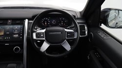 2024 (24) LAND ROVER DISCOVERY 3.0 D300 Dynamic HSE 5dr Auto 5980746