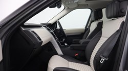 2025 (25) LAND ROVER DISCOVERY 3.0 D350 Dynamic HSE 5dr Auto 5985315