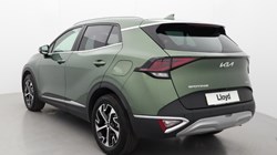 2024 (74) KIA SPORTAGE 1.6T GDi 207 HEV 3 5dr Auto 1