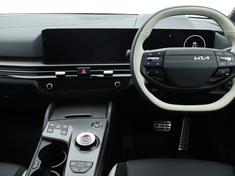 2025 (75) KIA SPORTAGE 1.6T GDi HEV GT-Line S 5dr Auto AWD 4676511