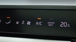 2023 (73) KIA SPORTAGE 1.6T GDi HEV GT-Line S 5dr Auto AWD 4646065